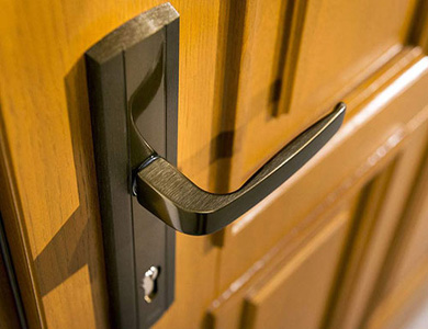 月湖24小时上门开锁公司